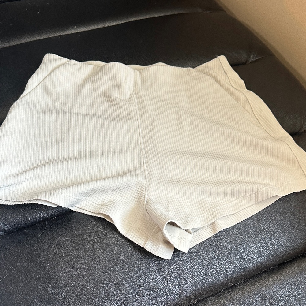 lululemon athletica Ribbed High-Waist Shorts — Cream